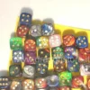 Assortimento 50 Dadi Gemini - Mini D6 con Puntini