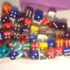 Assortimento 50 Dadi Trasparenti - Mini D6 con Puntini