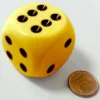 Dado d6 Magnum - 32 mm Giallo/Nero